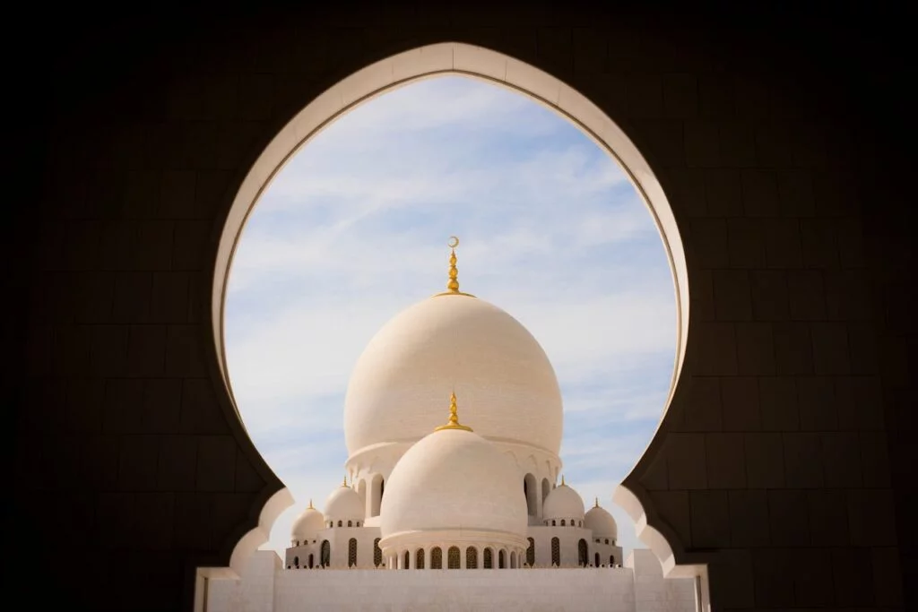 pexels-photo-1883409 Photo Of Sheikh Zayed Grand Mosque Center During Daytime